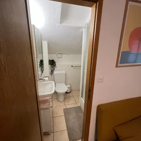 Апартаменты Apartamento Lausanne *